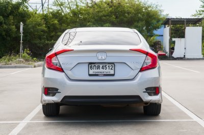 HONDA CIVIC 1.8 EL AT ปี 2017 (6กต4512)