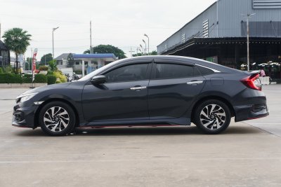 HONDA CIVIC 1.8 EL AT ปี 2019 (ขง7871)