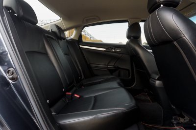 HONDA CIVIC 1.8 EL AT ปี 2019 (ขง7871)