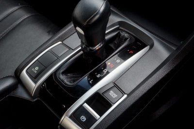 HONDA CIVIC 1.8 EL AT ปี 2019 (ขง7871)