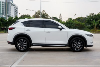 MAZDA CX-5 2.2 XLD 4WD AT ปี2019 (9กน4251)