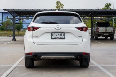 MAZDA CX-5 2.2 XLD 4WD AT ปี2019 (9กน4251)