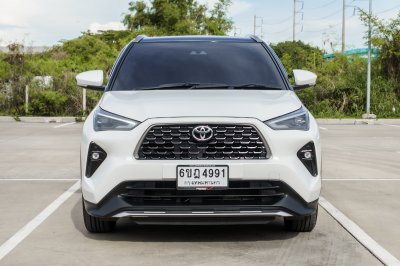 TOYOTA YARIS CROSS 1.5 HEV PREMIUM AT ปี 2023 (6ขฎ4991)