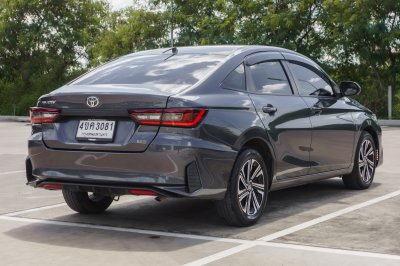 TOYOTA YARIS ATIV 1.2 SPORT AT ปี 2022 (4ขค3081)