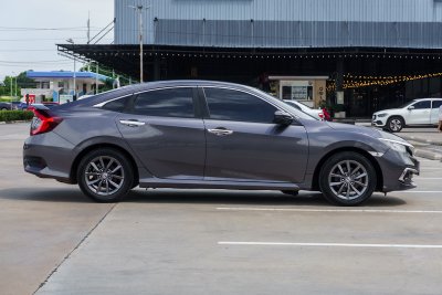 HONDA CIVIC 1.8 EL ปี2020 จด2021 (1ขบ7885)