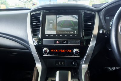 MITSUBISHI PAJERO 2.4 GT PREMIUM ELITE EDITION ปี2022 (2ขห8137)