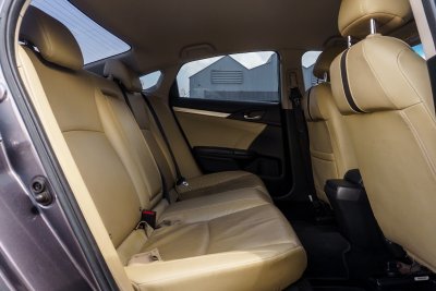 HONDA CIVIC 1.8 EL ปี2020 จด2021 (1ขบ7885)