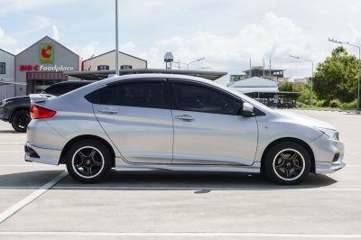 HONDA CITY 1.5 V AT ปี 2017 (6กฌ7576)