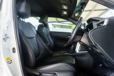 TOYOTA COROLLA CROSS 1.8 HYBRID SMART ปี2021 (1ขษ1638)