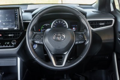 TOYOTA COROLLA CROSS 1.8 HYBRID SMART ปี2021 (1ขษ1638)