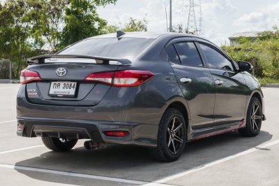 TOYOTA YARIS 1.2 S AT ปี 2017 (กค3084)