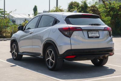 HONDA HR-V 1.8 RS ปี2019 จด2020 (1ขค6371)