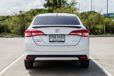 TOYOTA YARIS ATIV 1.2 PLAY SPORT PREMIUM AT ปี 2021 (2ขฮ4380)
