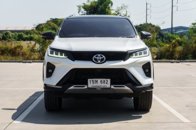 TOYOTA FORTUNER 2.4 LEGENDER ปี2021 (1ขห682)
