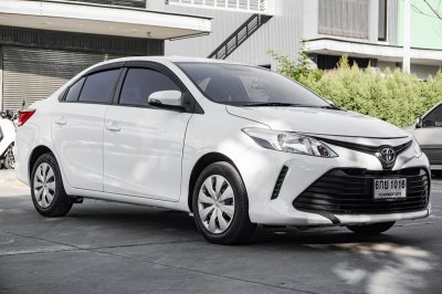 TOYOTA VIOS 1.5 J AT ปี2017 (ติดแก๊ส LPG) (6กย1016)