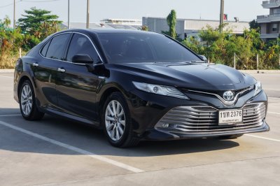 TOYOTA CAMRY 2.5 HYBRID PREMIUM ปี2020 (1ขท2376)