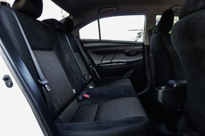 TOYOTA VIOS 1.5 J AT ปี2017 (ติดแก๊ส LPG) (6กย1016)