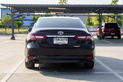 TOYOTA CAMRY 2.5 HYBRID PREMIUM ปี2020 (1ขท2376)