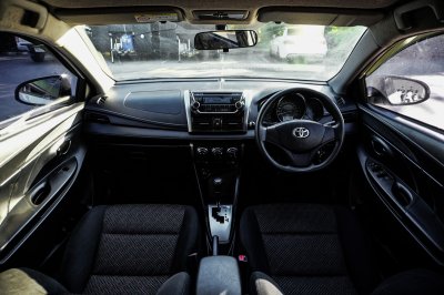 TOYOTA VIOS 1.5 J AT ปี2017 (ติดแก๊ส LPG) (6กย1016)