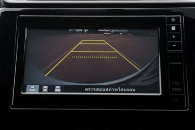 HONDA JAZZ 1.5 RS AT ปี 2017 (8กฉ6498)