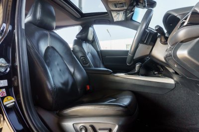 TOYOTA CAMRY 2.5 HYBRID PREMIUM ปี2020 (1ขท2376)