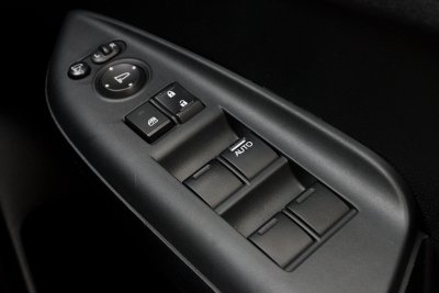 HONDA JAZZ 1.5 RS AT ปี 2017 (8กฉ6498)