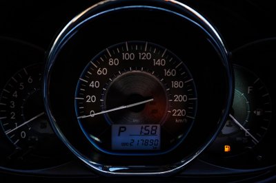 TOYOTA VIOS 1.5 J AT ปี2017 (ติดแก๊ส LPG) (6กย1016)