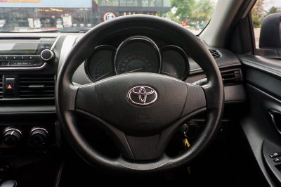 TOYOTA VIOS 1.5 ENTRY AT ปี 2019 (9กณ4717)
