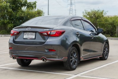 MAZDA 2 1.3 SEDAN HIGH CONNECT ปี2019 (9กญ8993)