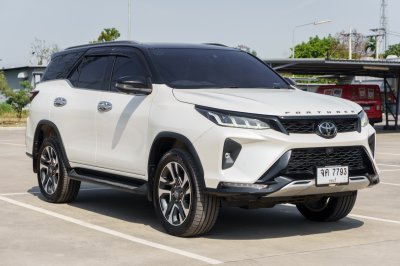 TOYOTA FORTUNER 2.8 LEGENDER 4WD AT ปี2021 (จค7793)