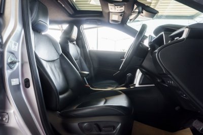 TOYOTA COROLLA CROSS 1.8 HYBRID PREMIUM SAFETY ปี2021 (1ขช9884)