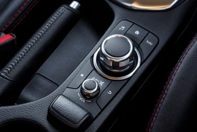 MAZDA 2 1.3 HIGH CONNECT AT 2018 (7กฮ2428)