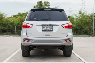 ISUZU MU-X 3.0 DVD AT ปี 2018 (5กฮ9493)