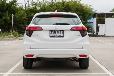HONDA HR-V 1.8 EL ปี2021 (2ขฉ4838)