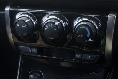 TOYOTA VIOS 1.5 ENTRY AT ปี 2019 (9กณ4713)