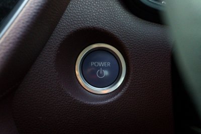 TOYOTA COROLLA CROSS 1.8 HYBRID PREMIUM ปี2021 (2ขช1687)