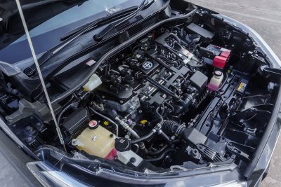 TOYOTA COROLLA CROSS 1.8 HYBRID PREMIUM ปี2021 (2ขช1687)