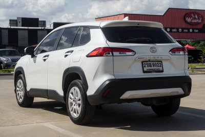 TOYOTA COROLLA CROSS 1.8 SPORT ปี2021 (2ขณ9022)