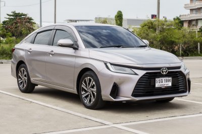 TOYOTA YARIS ATIV 1.2 PREMIUM ปี2023 จด2024 (5ขณ1996)
