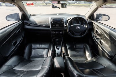 TOYOTA VIOS 1.5 ENTRY AT ปี 2019 (9กค4355)