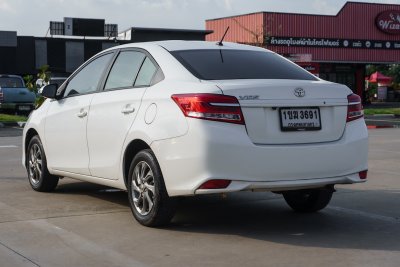 TOYOTA VIOS 1.5 MID AT ปี 2020 (1ขฆ3691)