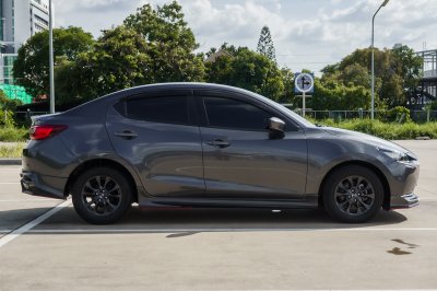 MAZDA 2 1.3 S LEATHER ปี2022 (4ขณ5984)