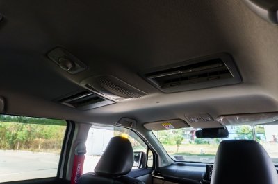 TOYOTA VELOZ 1.5 PREMIUM ปี2022 จด2023 (3ขศ4580)