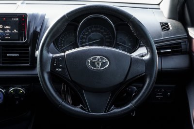 TOYOTA VIOS 1.5 MID AT ปี 2020 (1ขฆ3691)