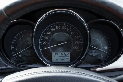 TOYOTA VIOS 1.5 MID AT ปี 2020 (1ขฆ3691)