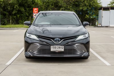 TOYOTA CAMRY 2.5 HYBRID PREMIUM ปี2020 (1ขย2802)