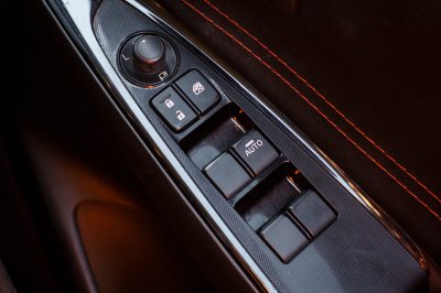 MAZDA 2 1.3 HIGH CONNECT AT 2017 (6กฬ6348)