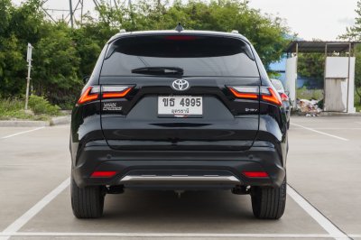 TOYOTA YARIS CROSS 1.5 HEV PREMIUM LUXURY ปี2024 (ขธ4995)