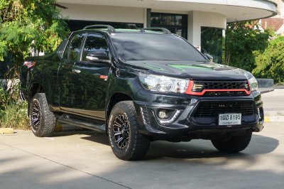 TOYOTA REVO 2.4 TRD SMARTCAB MT ปี 2016 จด 2017 (1ฒฮ8195)
