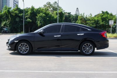 HONDA CIVIC 1.8 EL ปี2020 (1ขท761)